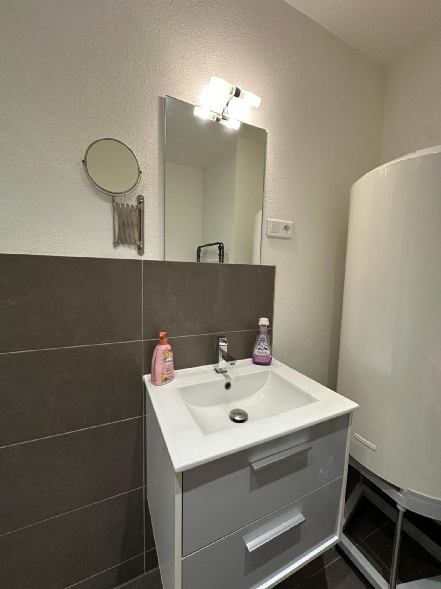 # Le 3 # Joli Appartement T3 Mulhouse Centre, Neuf, Calme Et Tout Equipe المظهر الخارجي الصورة